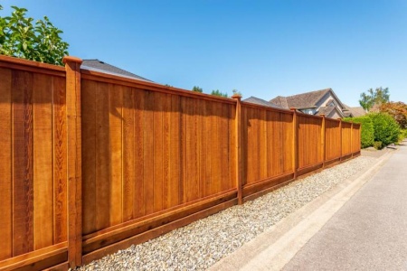Pose de cl&ocirc;ture pour jardin, comment faire le bon choix ?
